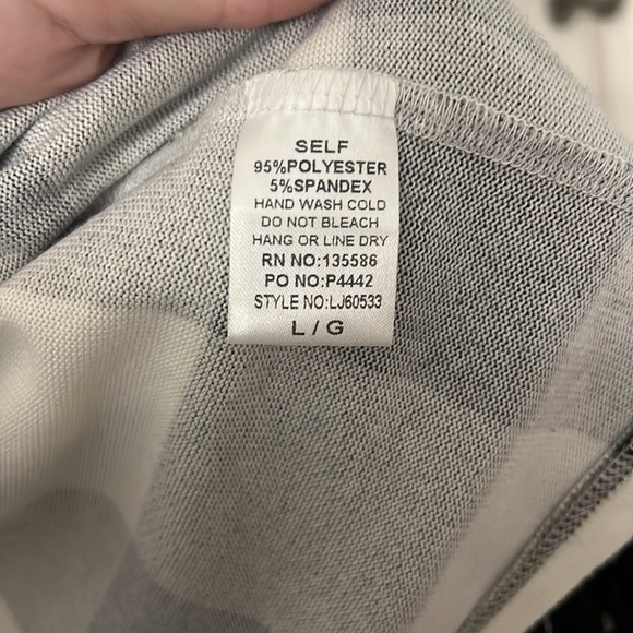 Buffalo Plaid Cardigan- black and white with tassel Size- L From- Main Strip - Picture 6 of 9